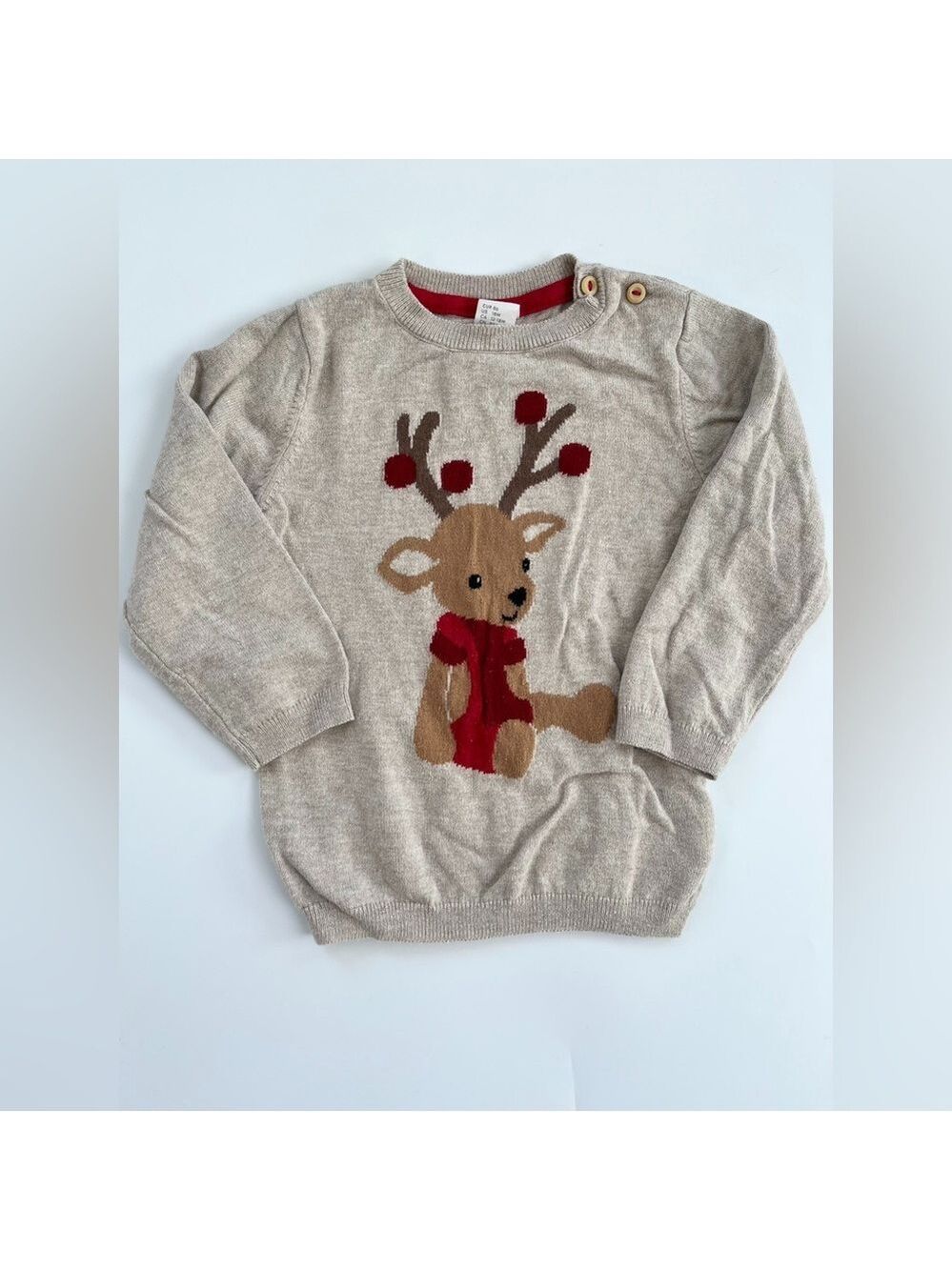 🩵4/$20 H&M Beige Reindeer Christmas Holiday Sweater with‎ Red Accents